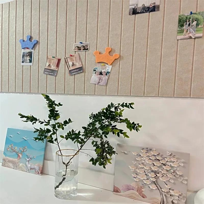 Filz Wandaufkleber Schularbeiten Ausstellung Pinnwand Büro Fotowand Heim Wohnzimmer TV Hintergrundwand Dekoration