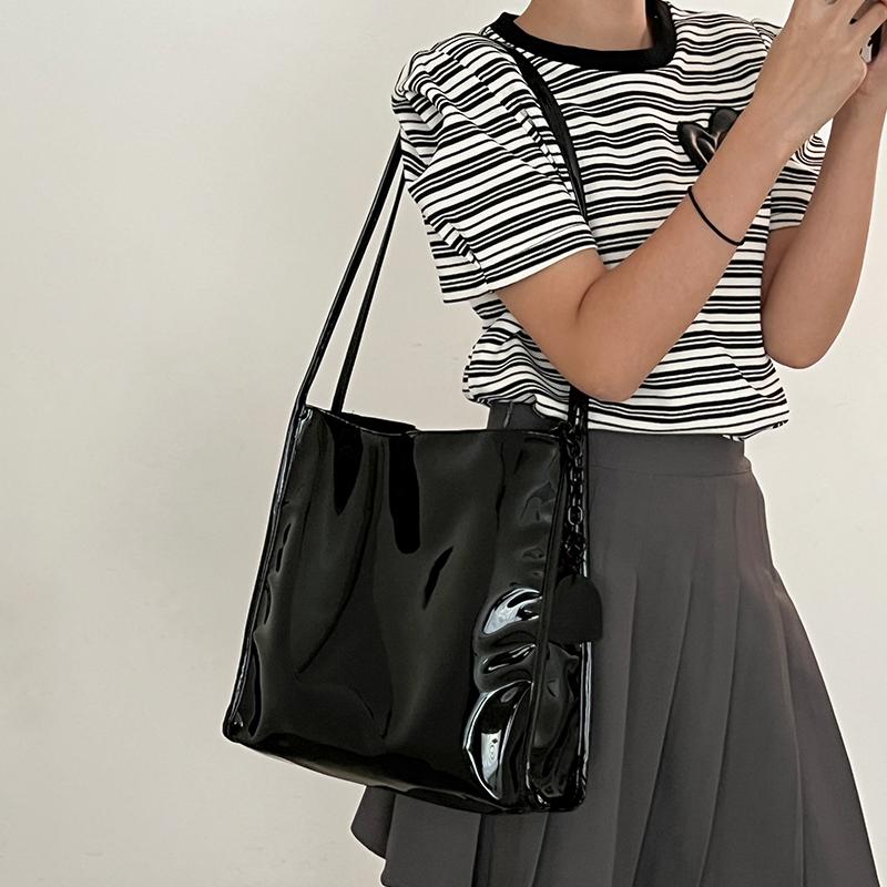 

Модные женские сумки на ремне из лакированной кожи, винтажные женские повседневные сумки-тоут, большая вместительная женская сумка для покупок 31x10x29cm чёрный