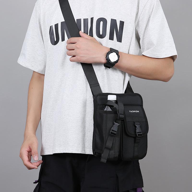 Bolso Cruzado Táctico para Hombre - Mochila Resistente al Desgaste para Viajes y Actividades al Aire Libre