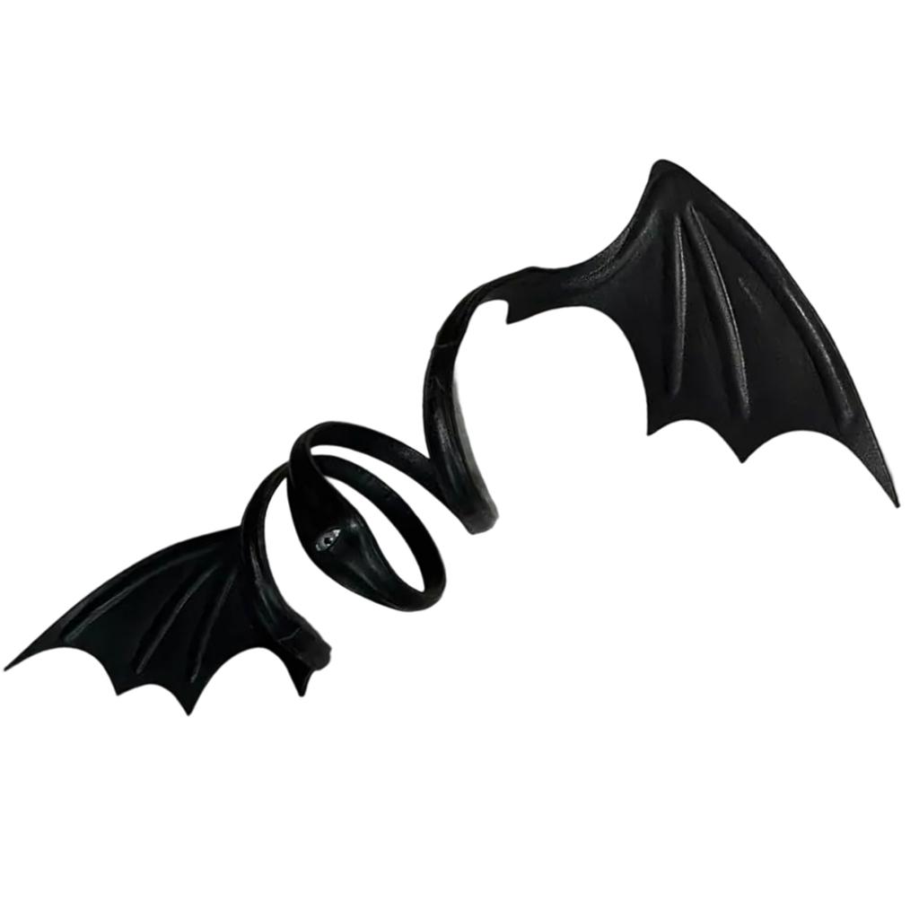 Edgy Black Sturdy PU Leather Chokers Bat Wing Necklace Portable Accessory for Halloween Costumes Daily Use Casual Wear
