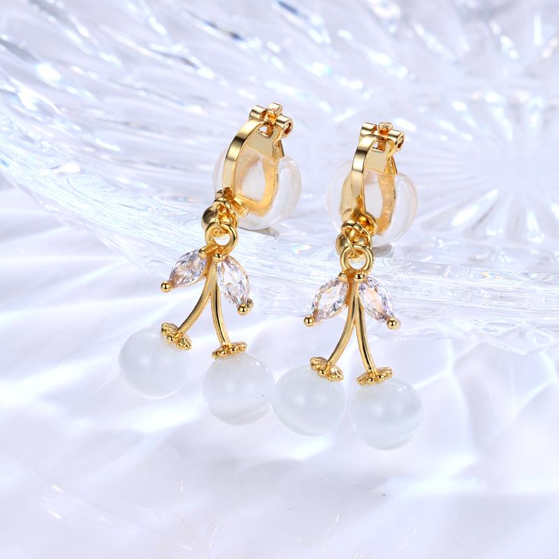 

Niche Cubic Zirconia Cherry Cat s Eye Women s Non-Piercing Luxury Cute Earrings