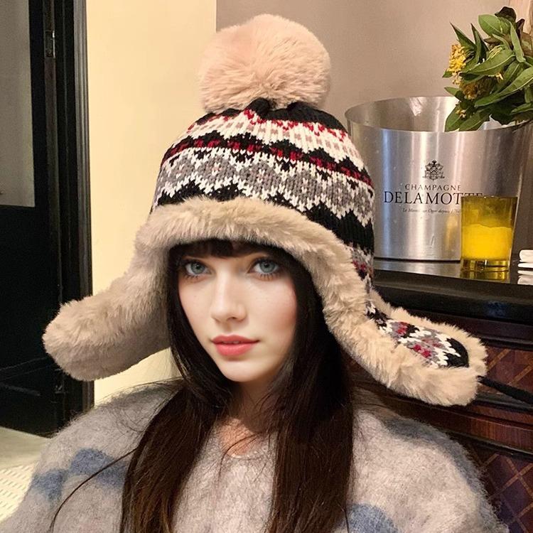 Lei Feng Hat for Women's New Cold Proof Ear Protection Temperament Versatile and High End Outdoor Riding Warm and Cold Hat