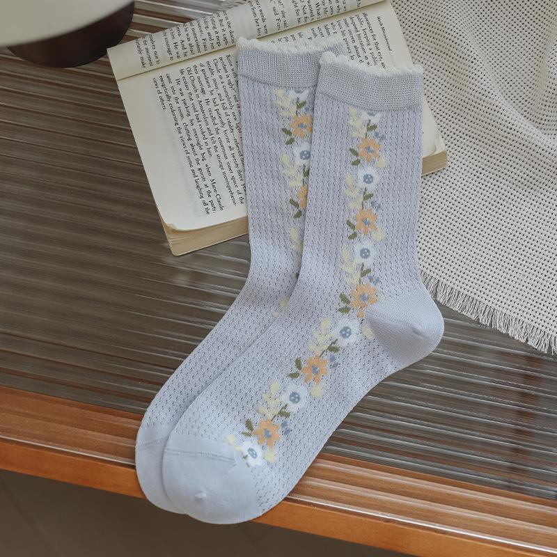 Female Summer Thin Sweet Floral Mesh Boneless Lace In The Tube Stack Socks