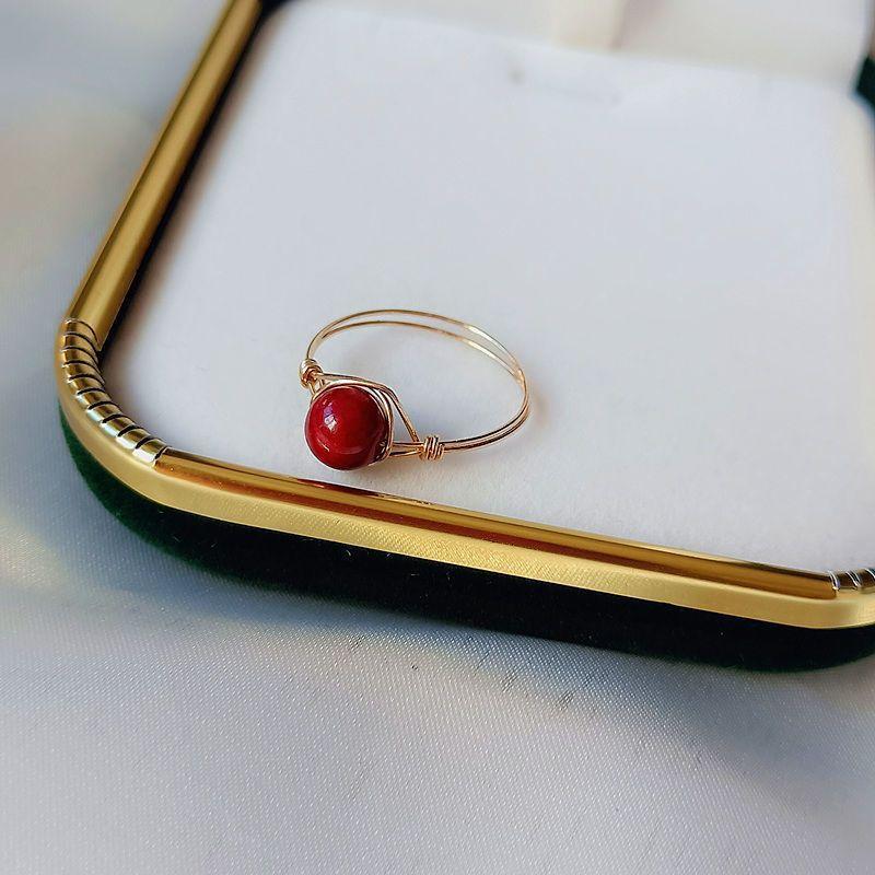 

Russian Purple Gold Cow Blood Red Transfer Bead Ring Simple Luxury Temperament Rose Gold Plated Open Ring