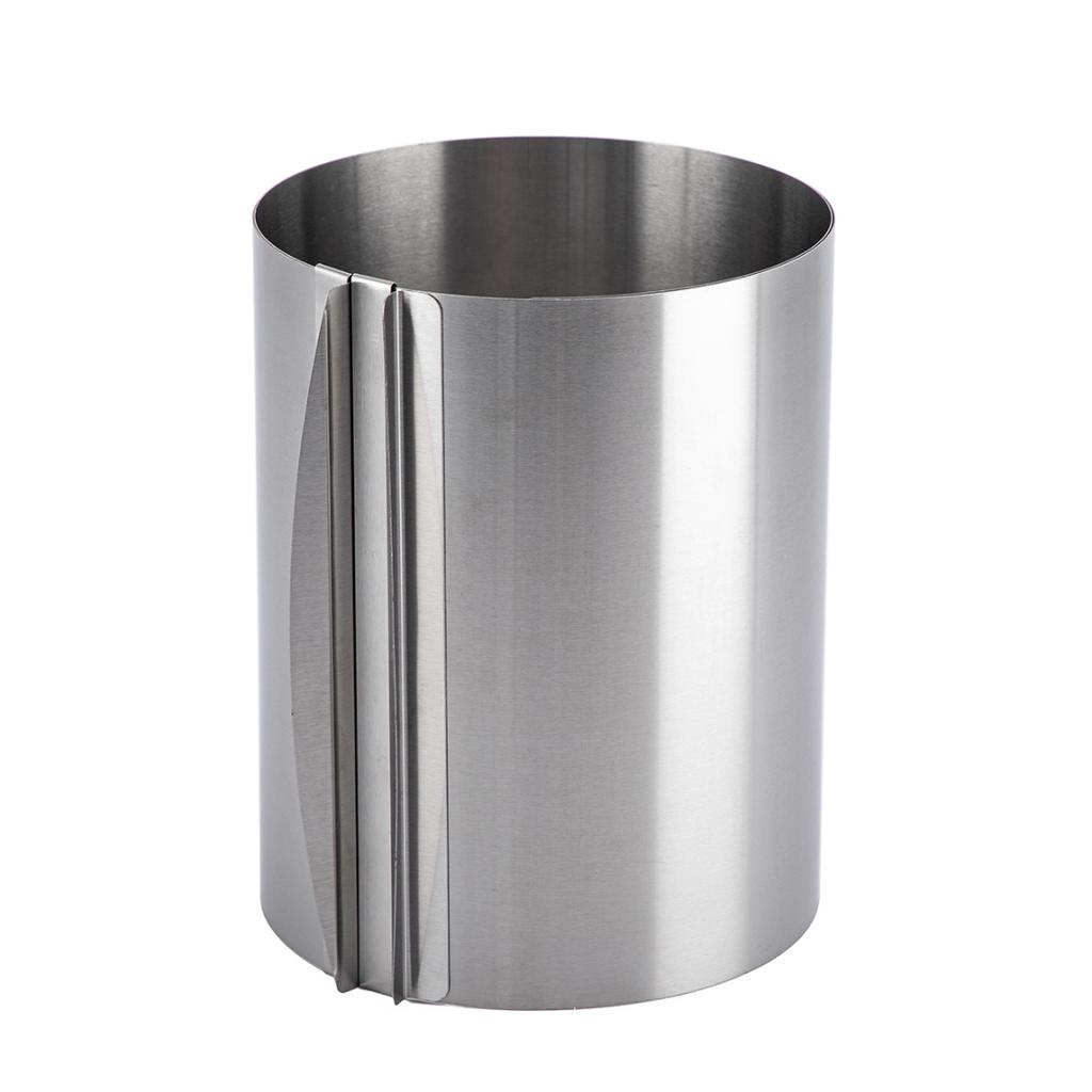 JUSTERBAR TÅRTFORM 20CM KANT FÖR TÅRTOR E-8110