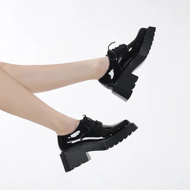 Fashion 2024 Spring and Autumn New Wedge Heel Thick Sole Square Head Front Lace-up Thick Heel Shoes Fashion Stitching Shoes for Women