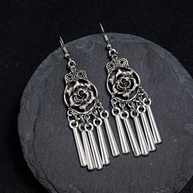 Retro Tibetan silver fringed earrings women's long temperament versatile earrings fashion personality vacation earrings