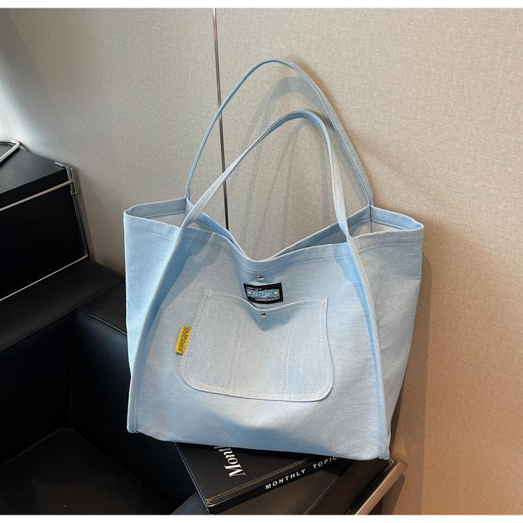 

Новая модная повседневная джинсовая сумка женская большой вместимости для поездок на работу через плечо модная портативная сумка-тоут светло-синий