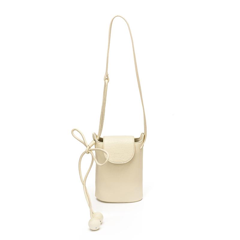 Fashionable and Elegant Commuting Handbag, Stylish Single-shoulder Bag, Casual and Niche Design Crossbody Bag
