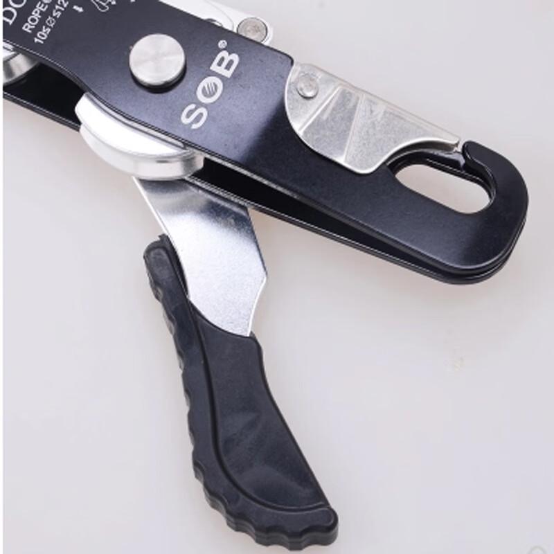 Norman Hand-Controlled Descender