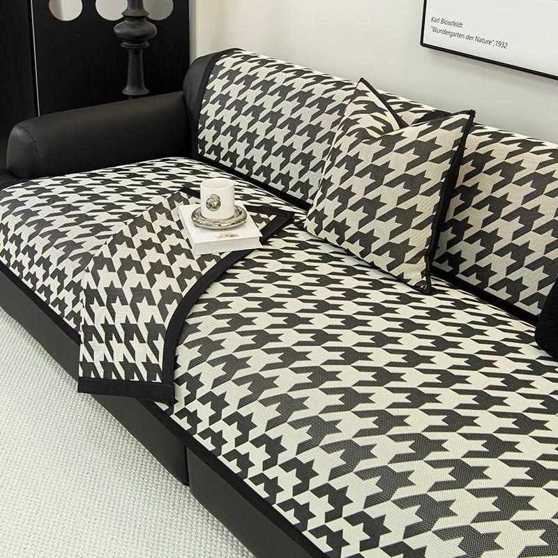 Ice Silk Sofa Cushion, Summer Mat, Seat Cushion Non-Slip  New Summer Thousand Bird Grid Sofa Cover Can Be Machine Washed