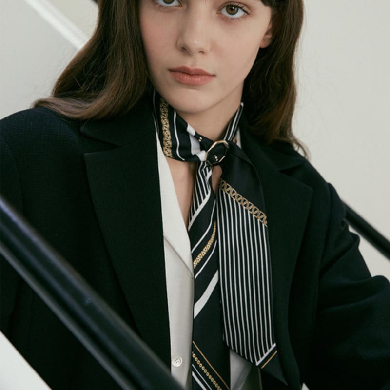 Saint Luxure Twilly Short Scarf Vane Black SL21FSTVNBK