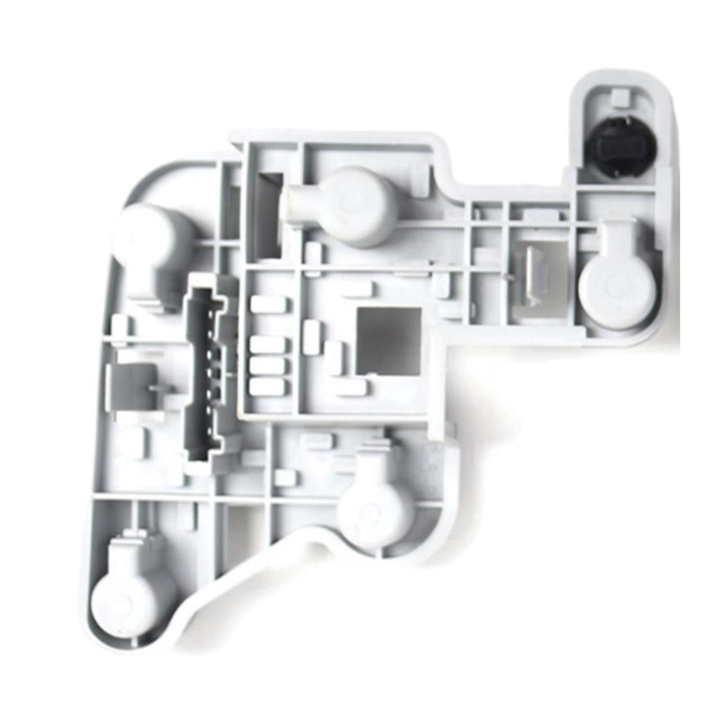 Rear Tail Light Lamp Holder Socket A2048201500 for W204 C Class Saloon 07-10 Tail Light Bulb Socket Holder Replacement