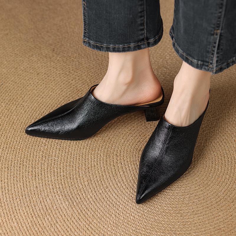 Fashion 2025 Women's New Spring/Summer Pointed Sheepskin Leather Genuine Leather Sheepskin Baotou Middle Heel Large Muller Half Slippers