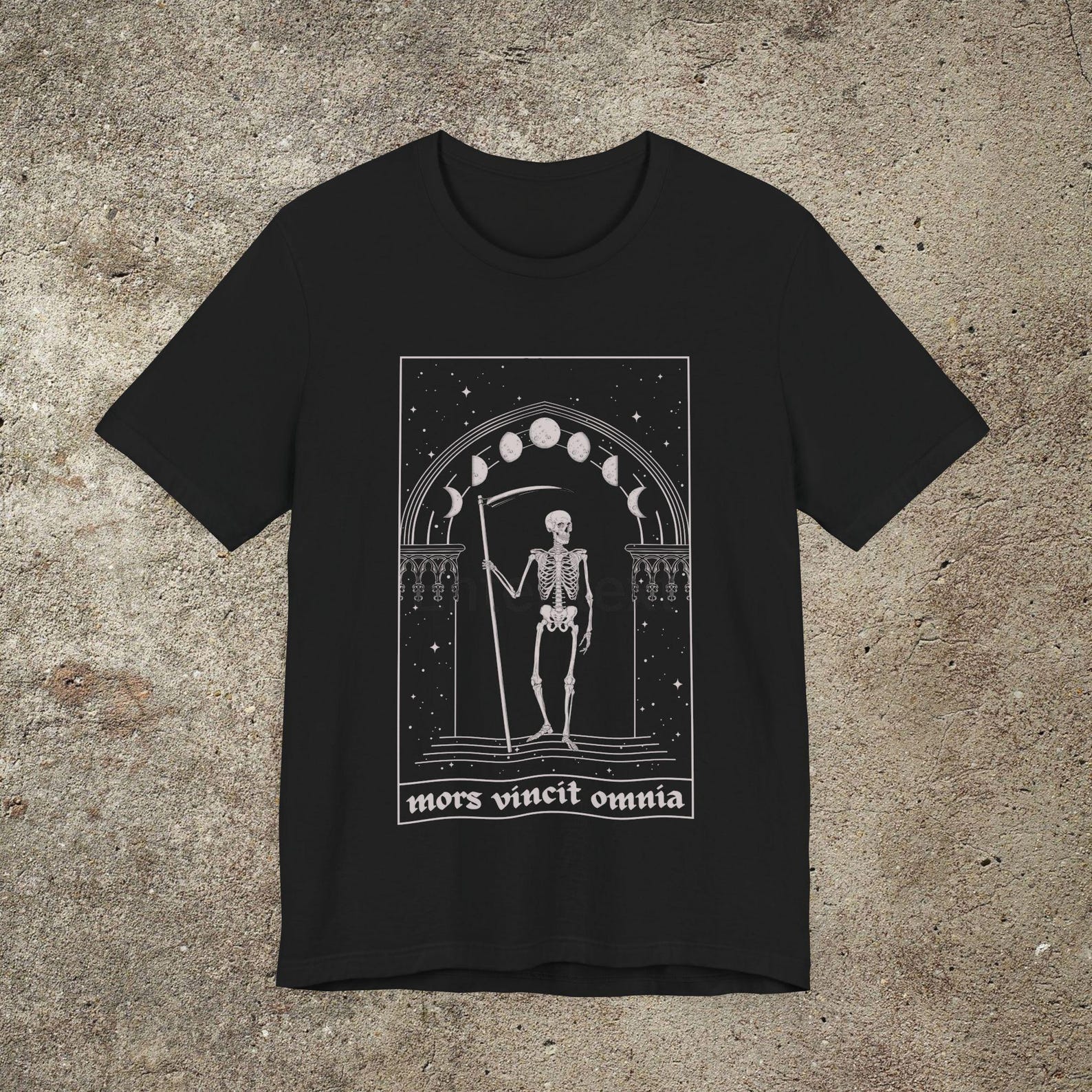 mors vincit omnia, death conquers all, skeletton tshirt, occult shirt, witchy, pagan tee S
