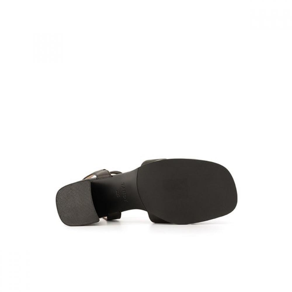 Sandálias Femininas Tandy Pretas J1572