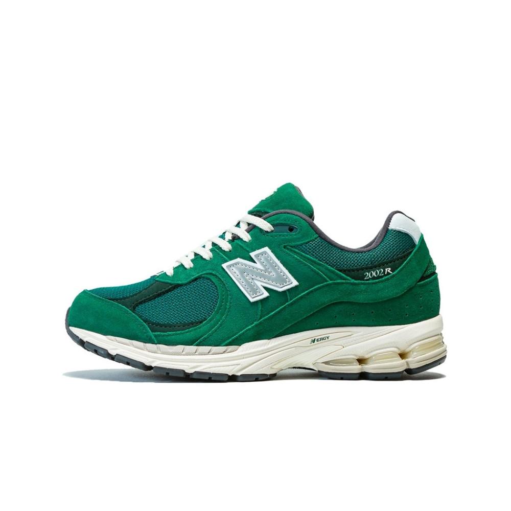 New Balance 2002R Nightwatch Green