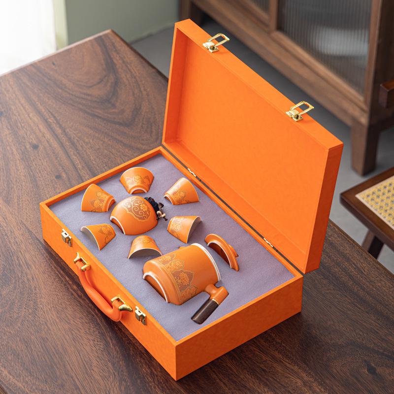 

Custom Logo Business Gifts: Practical Employee and Customer Giveaways, Meeting Prizes, Event Souvenirs, Party Favors, and Anniversary Gifts. помаранчевий