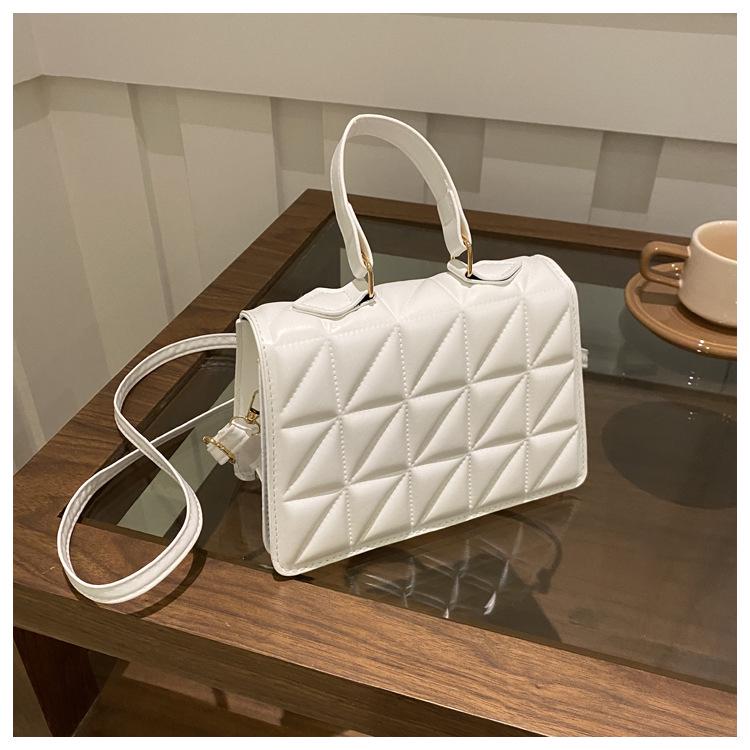 Solid Color Women's Crossbody Bag - 2024 Spring/Summer Fashionable Versatile Single Shoulder Bag