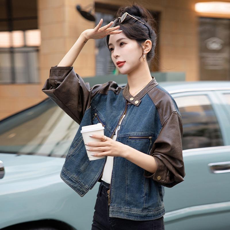 Retro denim spliced leather jacket women's spring new models are popular this year, small short jackets