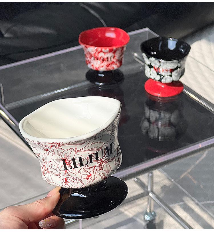 Creative Flower-Shaped Ceramic Coffee Cup for Home and Commercial Use - Ideal for Italian Coffee and Latte Art.