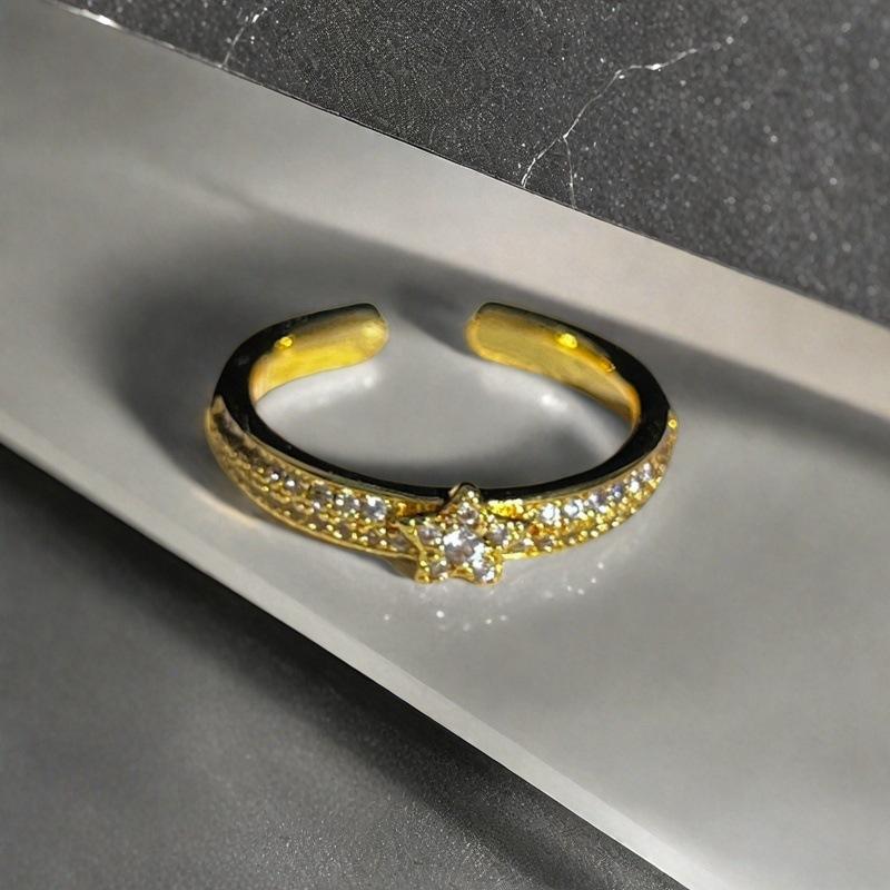 Minimalist Serpentine Full Diamond Zir*****Pen Ring Niche Personality High Sense Light Luxury Exquisite Ring Woman