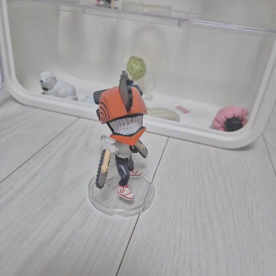 

Фигурка человека-бензопилы Денджи