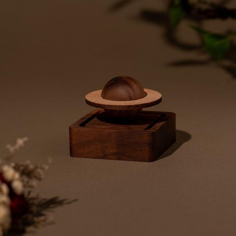 Holz Diffusor Jupiterförmig Aromatherapie Duftdiffusor Für Zuhause Duftzerstäuber Für Zuhause Auto Armaturenbrett Schreibtisch Badezimmer