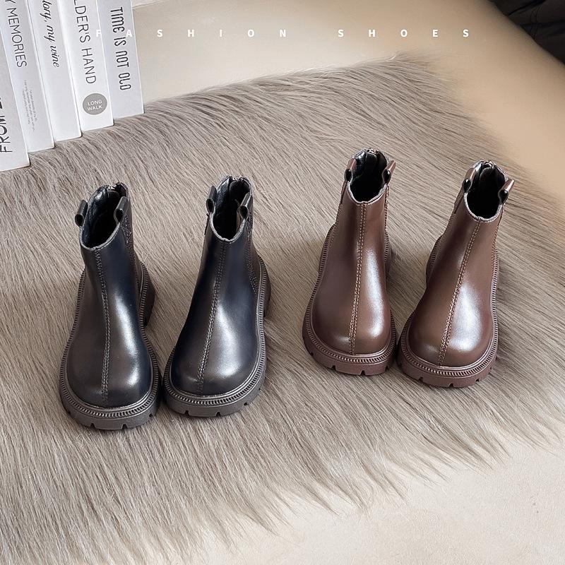 Girls Boots Autumn and Winter New Thermal Short Boots Foreign Leather Boots Thin Velvet Martin Boots Versatile Princess Boots British Style