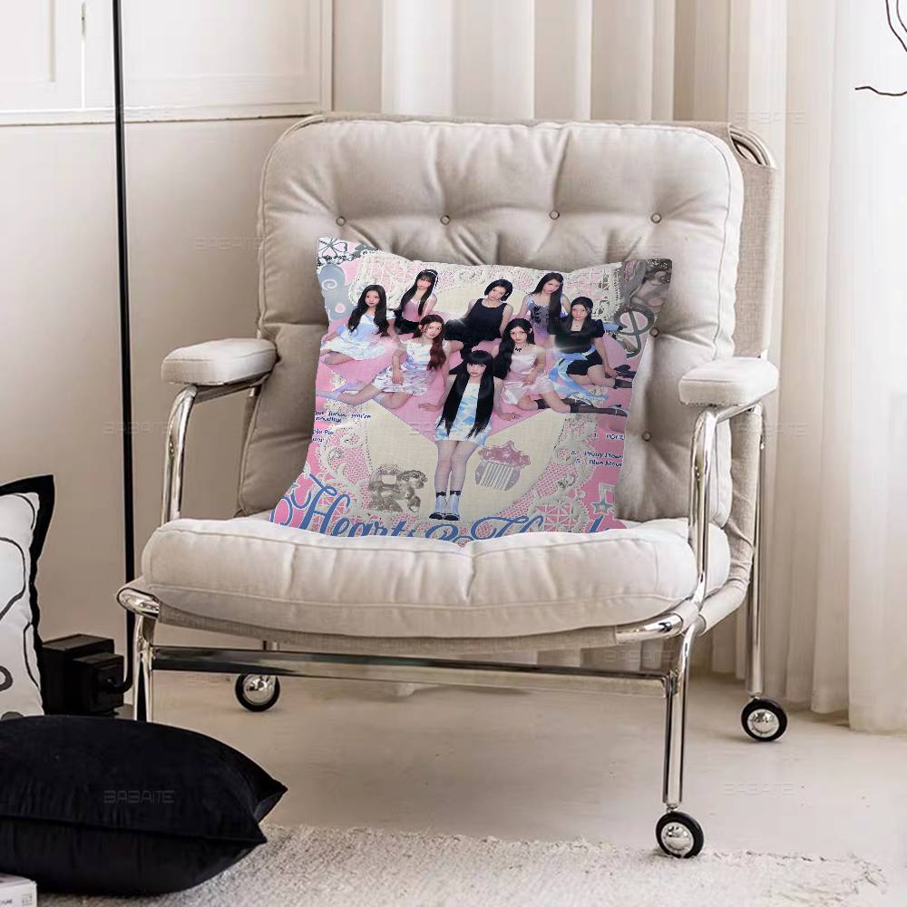 HEART2HEART KPOP GIRL H2H 45*45cm Cushion Cover Pillow Cover Decor Pillowcase Home Pillowcase For Couch Pillow