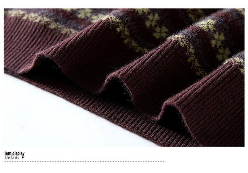 Mother's Winter Plus Velvet Sweater: Stylish, Fashionable, and Warm Base Layer for Middle-Aged and Elderly Women.