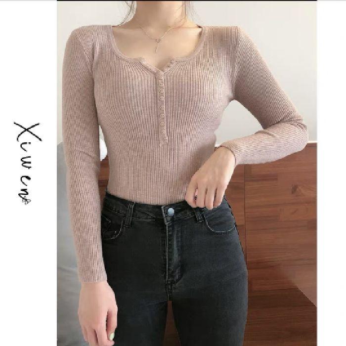 Neuer Herbst- und Winter-Retro-Figurbetonter V-Ausschnitt Enger Pullover für Damen, Dünnes Langarm-Strick-Basisschicht-Oberteil