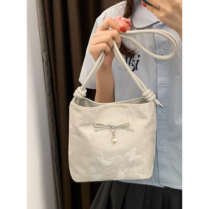 Korean Girl Bow Women's Small Bag 2025 New Fashion Bucket Bag Versatile Shoulder Messenger Bag