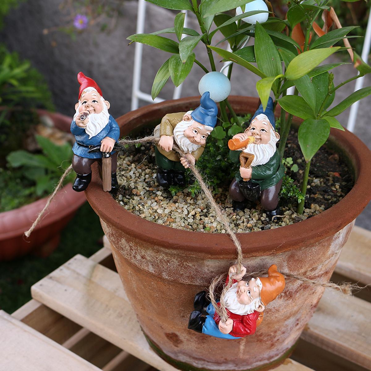 

4-PCS Creative Garden Dwarf Climbing, Garden Bonsai Scene Decoration Accessories, Resin Crafts