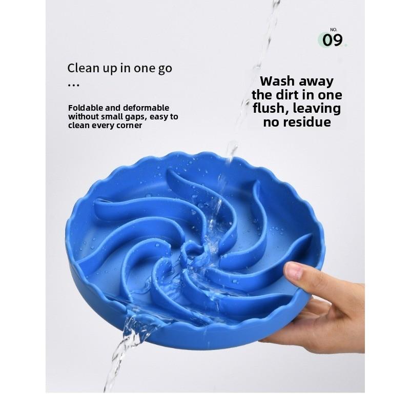 Dog Slow Eating Bowl Food-grade Silicone Pet Dog Bowl Large Dog Anti-choking Bowl