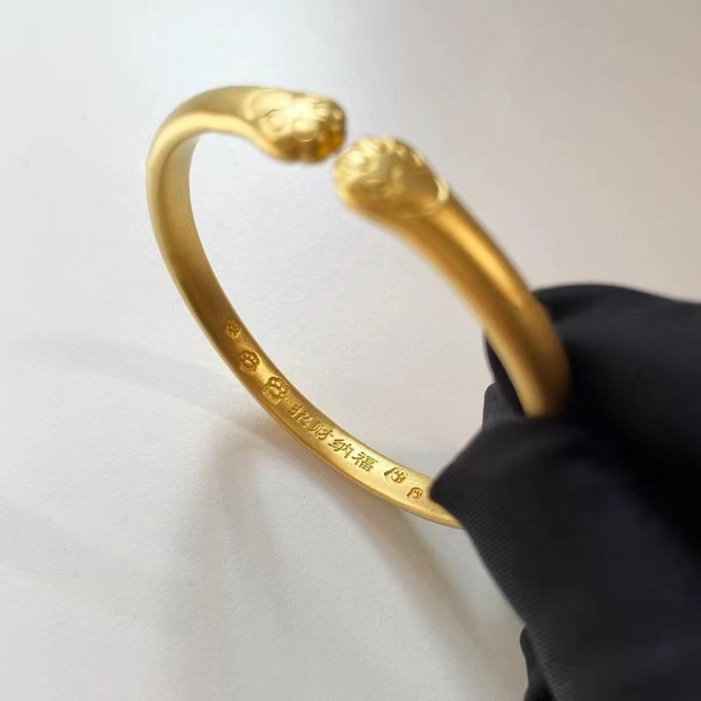 Thin Cat Paw Design Bracelet Baby Armlet Frosted Golden Wrist Jewelry Metal Opening Bangle  Women