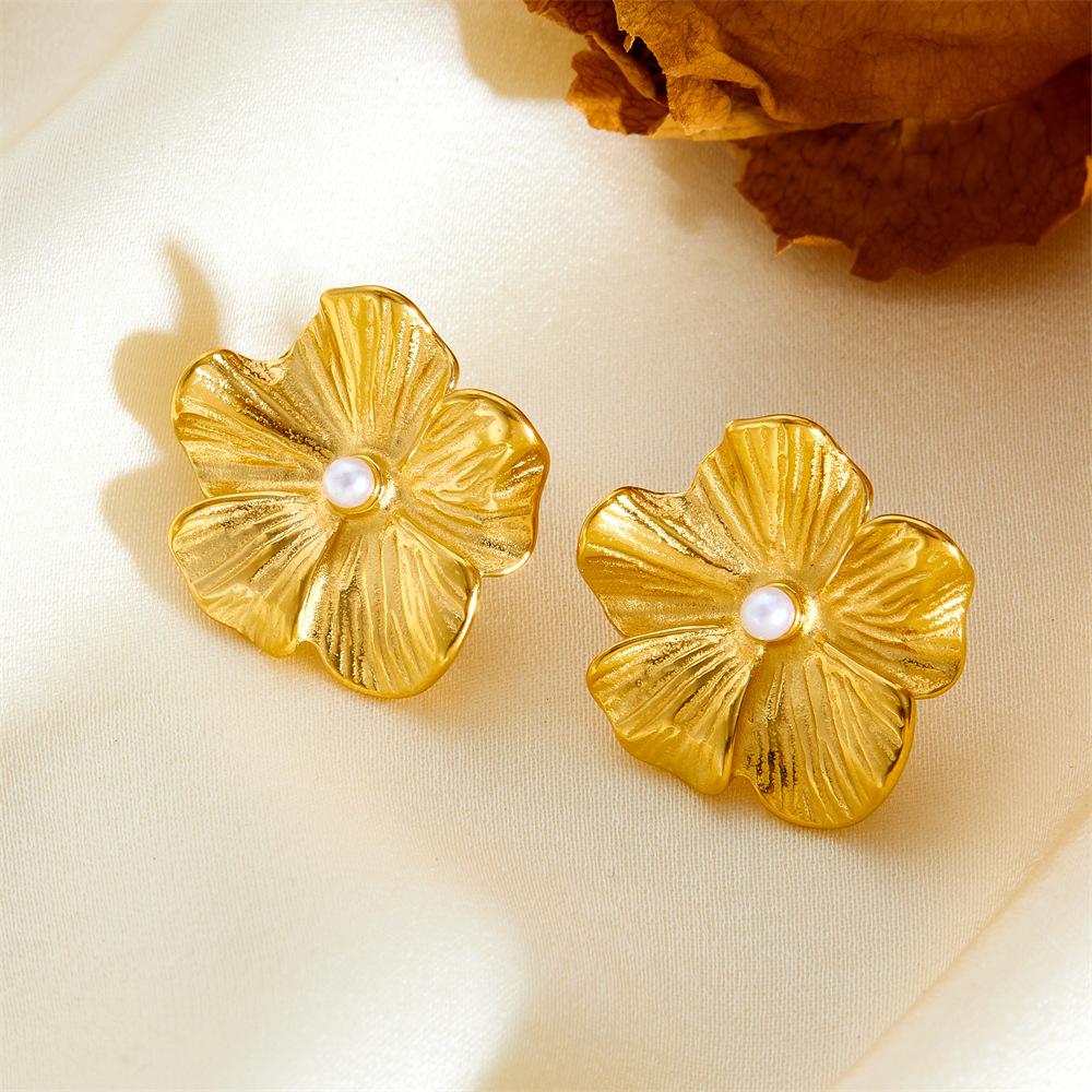 French Temperament Gold Stud Earrings Niche Style Pearl Earrings Lamp Luxury High-End Earrings Premium Durable