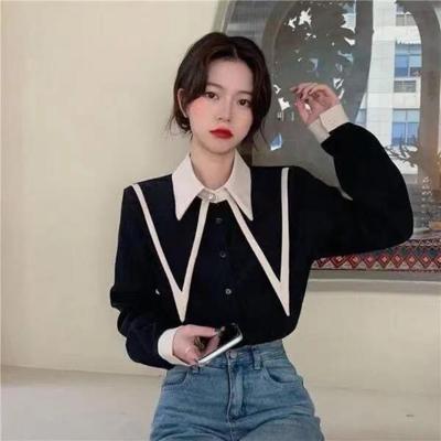 French Women's Shirt Patchwork Design Ladies Peaked Collar Blouse Loose and Versatile Bubble Sleeve Cardigan Top