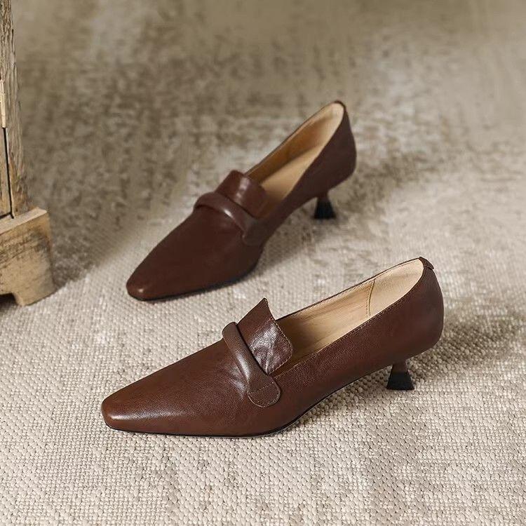 2025 New Retro French Simple Temperament High-end Niche Shoes Fashion Pointed Thin Heel Soft Leather Women's Single Shoes