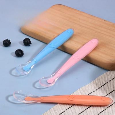 1pcs Soft Silicone Spoon Set Baby Stars Tableware Learning Training Spoon Children's Feeding Reborn Silicone Safe Utensils