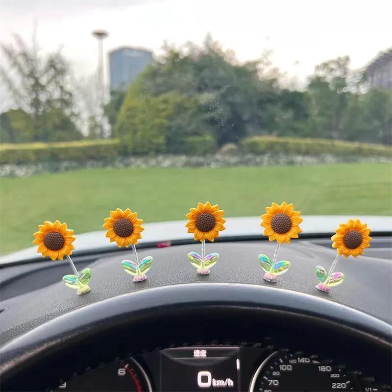 NEW 5pcs Cute Sunflower Design Car Ornaments Car Dashboard Car Window Edge Decoration Car Interior Decoration Accessories