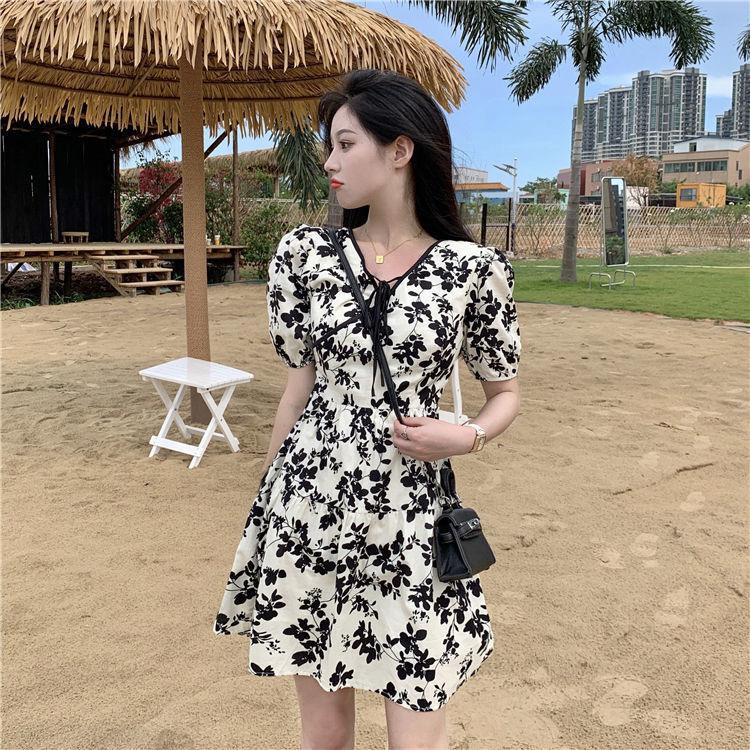 Womens Elegant Dress for Women In Summer Latest Vintage Style French V-neck Floral Waist-hugging Short-sleeved Skirt