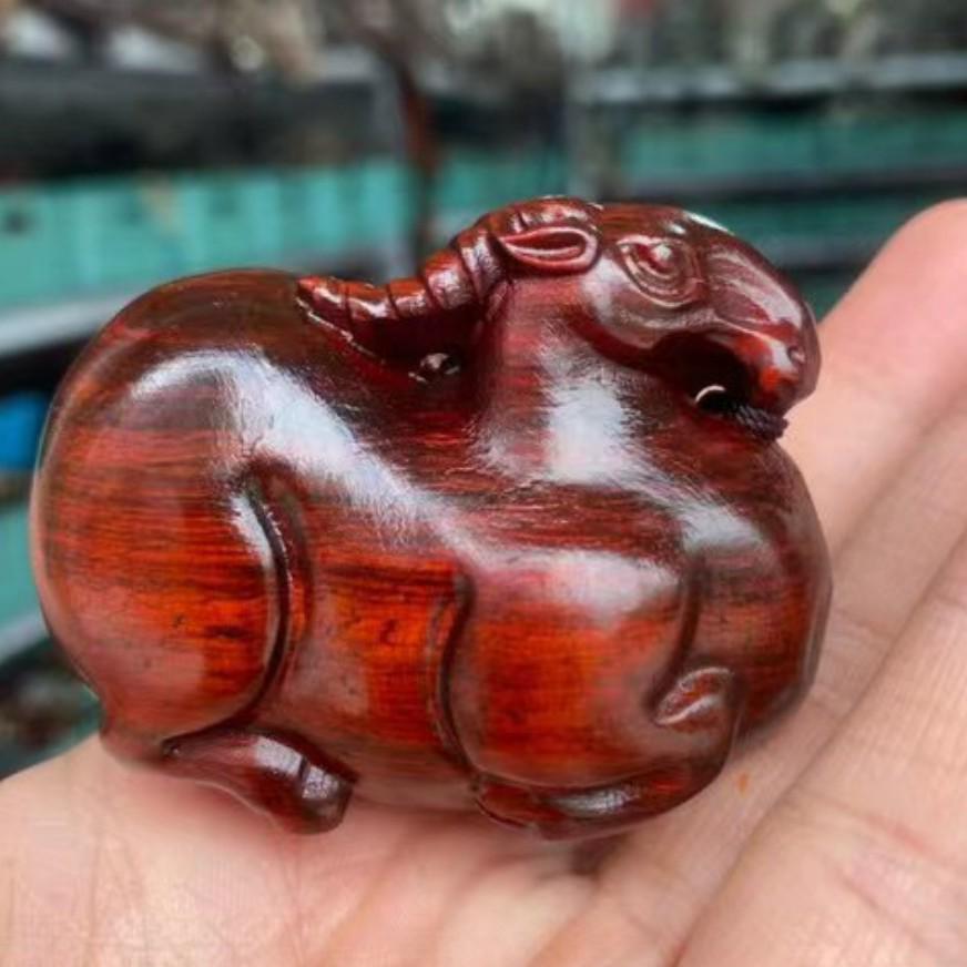 Small-Leaf Red Sandalwood Pendant: Wealth-Attracting Pixiu, Gourd, Dragon, Tortoise Design
