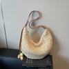 Simple Solid Color Dumpling Shaped Women Casual Shoulder Woven Crossbody Bag For Summer Beach Casual Wear