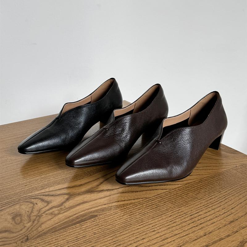 Fashion 2025 New Fashion Spring Women Pumps Square Toe Med Heels Genuine Leather Chunky Heel Pumps Retro Slip On Modern Ladies Shoes