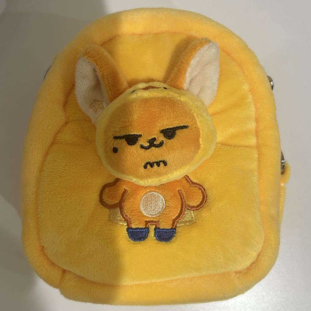 

[Б/У] txt многофункциональный чехол Hwangchun Yeongjun Purbatu