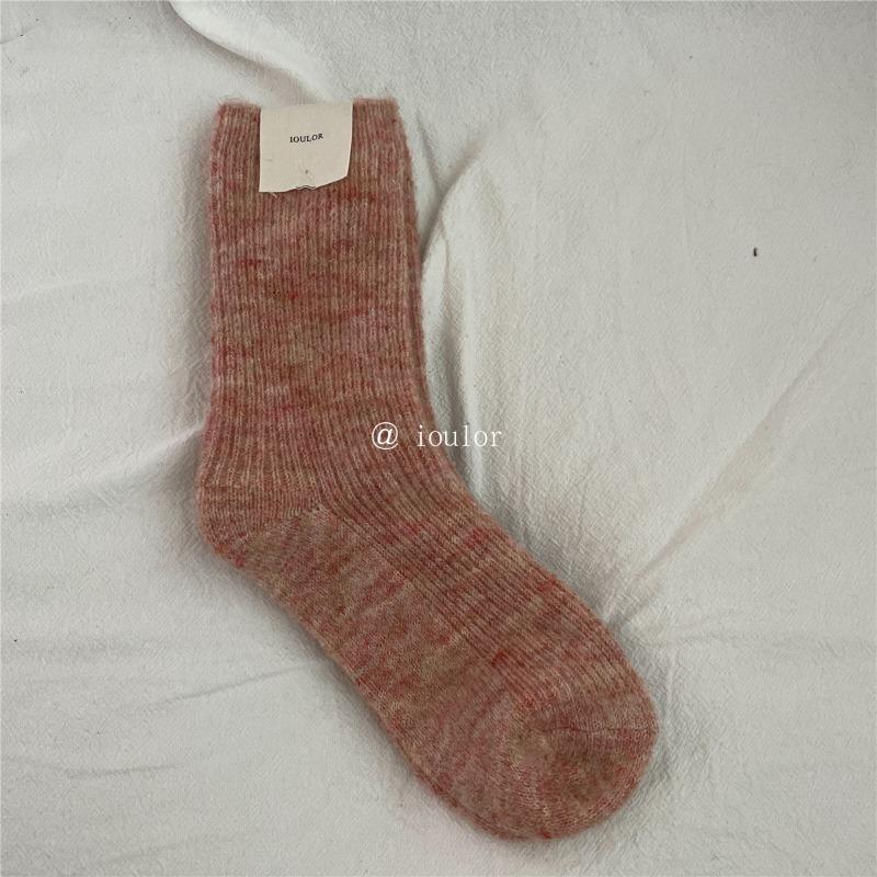Girls Winter Fashion New Warm Wool In The Tube Pile Socks