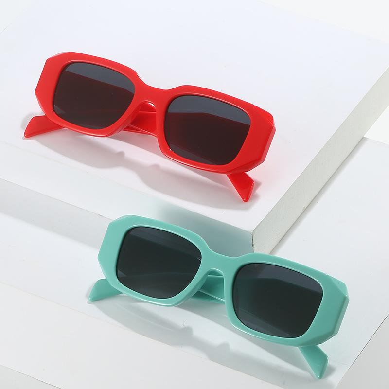Hinged Tooth Square Small Frame Personalized Angular Cut Sunglasses Female Hip Hop Dancing Glasses 9128
