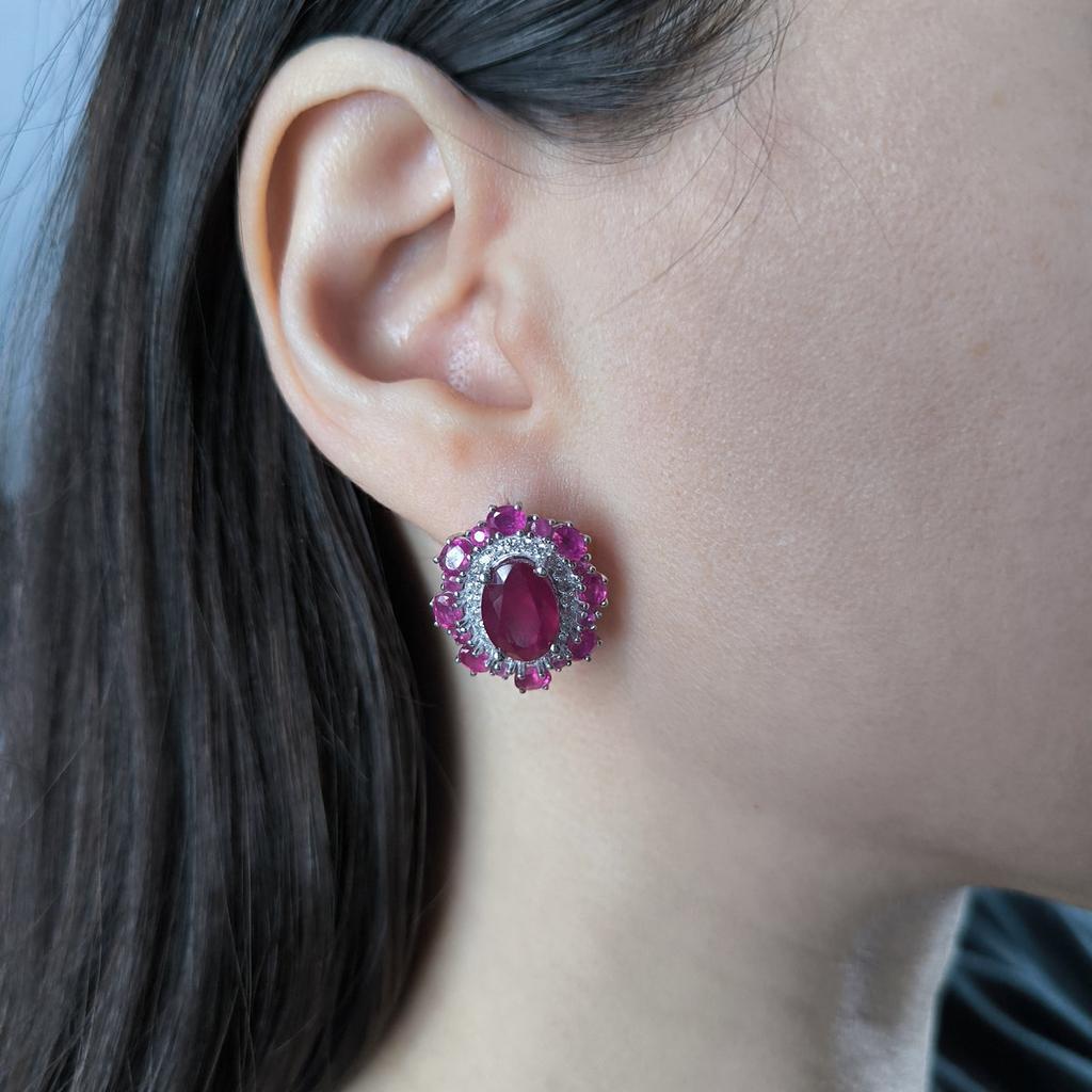 Серебряные серьги с натуральным рубином 14.72ct, фианитами (2205265)