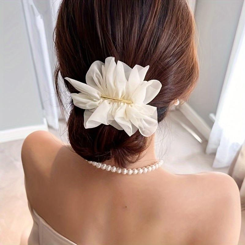 

Elegant Chiffon Flower Hair Clip - Summer Ponytail Holder with Spring Barrette for Women, Perfect for Weddings & Special Occasions